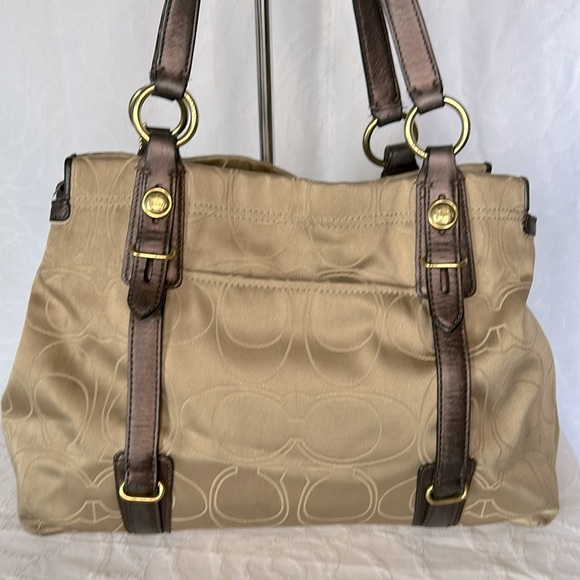 COACH MIA Signature C tan and brown Satchel carryall handbag. Style #15402 - Picture 5 of 16